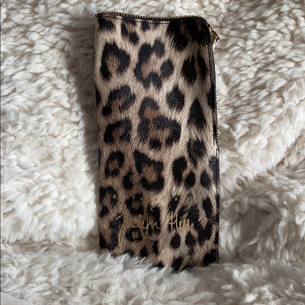 Quay Australia x Jaclyn Hill sunglasses case